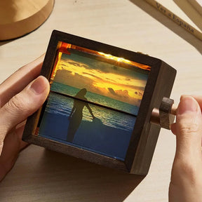 Boîte à Flipbook à Manivelle pour les Amoureux – Souvenir Romantique et Personnalisé